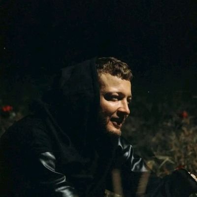 Reusista12's profile picture. ٣٦ حيوان المنوي انضج منك