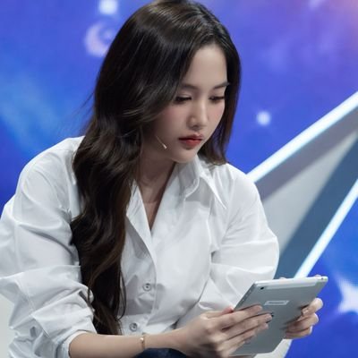 MyrSaroCha's profile picture. -ฟรีน-GirlFreen-🌷🐰