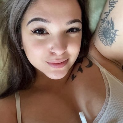 DianaZmkl's profile picture. 