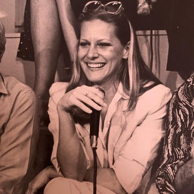 AngelaVeridiana's profile picture. • Maysa Monjardim • Lucero Hogaza • Silvia Navarro • Lucinha Lins || Fan account