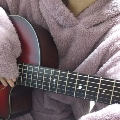 masiro274's profile picture. ソロギター練習中 弾き語りも練習中 いつまでも初心者🔰 古のオタク