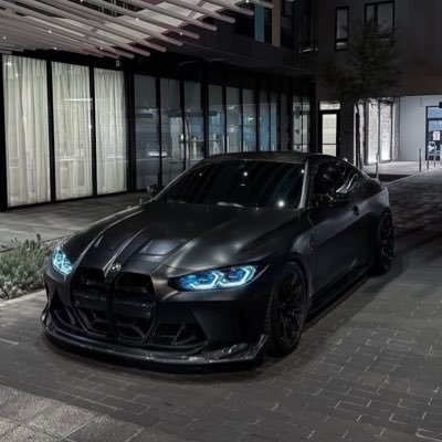 Tahirabdikani1's profile picture. Trader- Muslim