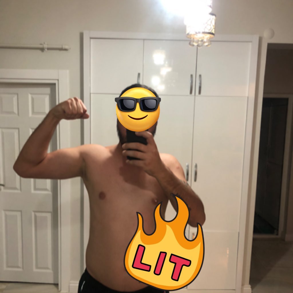 ZaheenAntalya's profile picture. İsmim Zaheen, Antalyada yaşıyorum. 185-80 yaş 31. Öncelik kendini ve ne istediğini bilen insanlar. Sonrası sonra.  ⭐️XXL