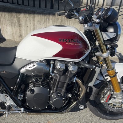 mne1_o's profile picture. 関西でCB1300SF に乗っています あと、ツーリングの企画しますよ