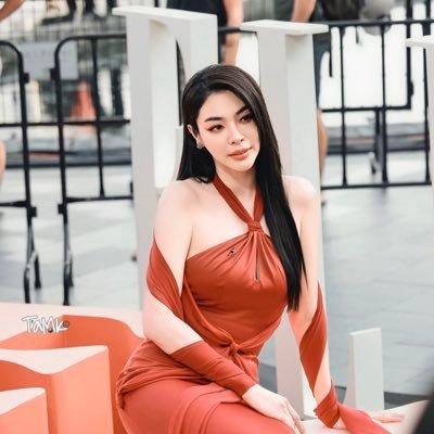 taexnewera's profile picture. I don’t do the cults-I say my own opinions🙃/im entering my gl obsession again🤗🩵/ Faye🌻