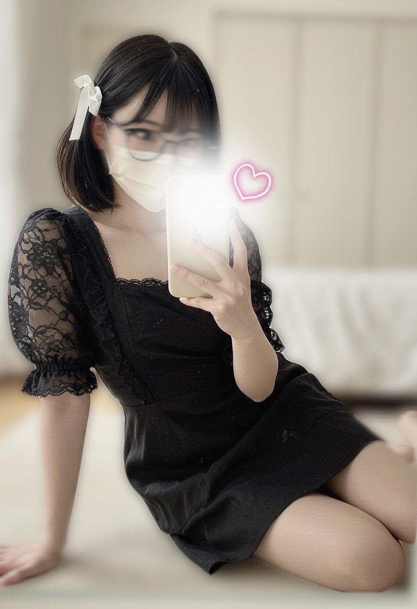 ShadabK25195248's profile picture. 好きなもの→ベイスターズ、サッカー、猫、漫画、🛁、ヒョーモントカゲモドキ/ どうでもいいことポストします/絡んでくれたら見極めて懐きます😊