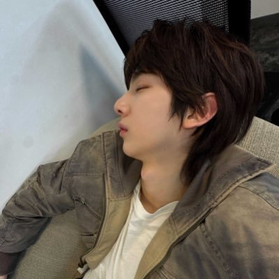 yxcorp_1's profile picture. 