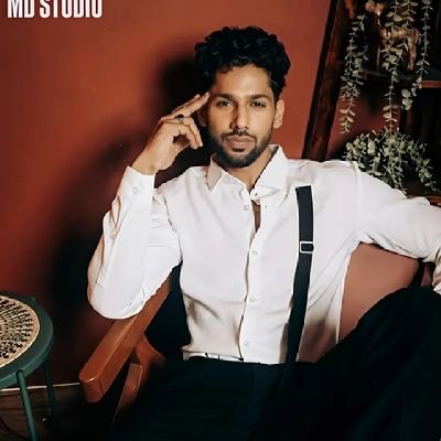 Baseerdiaries's profile picture. 