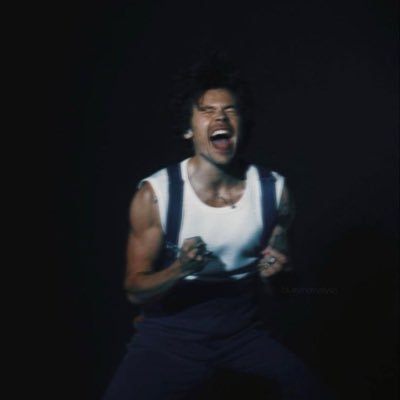 itsyouhar's profile picture. 𝒊 𝒐𝒏𝒍𝒚 𝒏𝒆𝒆𝒅 𝒚𝒐𝒖 𝒂𝒏𝒅 𝒕𝒉𝒆 𝒔𝒖𝒏𝒔𝒆𝒕