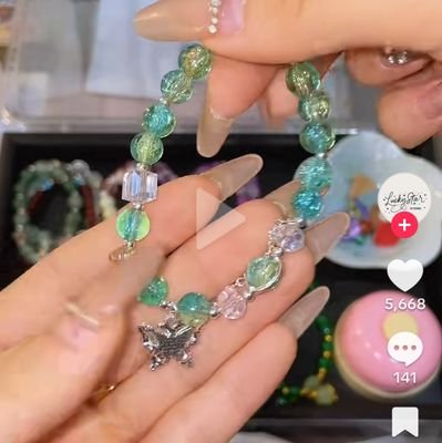 DarwinUgaban's profile picture. 