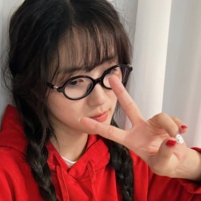 hyeeyoonm's profile picture. Roleplayer ✹︎ ︎ ︎ ︎ ︎ ︎ ︎ ︎ ︎Sunshine’s abide, honey-suckle princess / Soon: HFT, Salmokji, Land 🎬