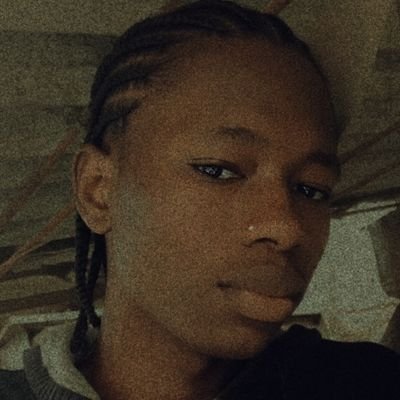 zannythemuse's profile picture. B.ed English Education| Up and Coming Data Analyst| Word play| Shrewd jokes| plus I fix up your grammar and whatnot while at it.                       Shall we?