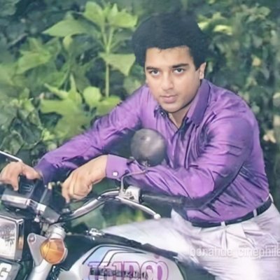 ThugLifeThangam's profile picture. Kamal Haasan
Maiam 

🙏