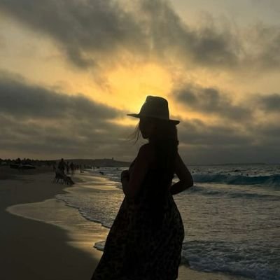 HodaZak54907286's profile picture. 