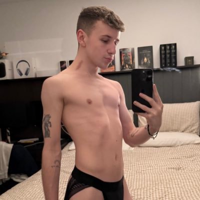 Drewie315043's profile picture. gay lover ❣️🌷