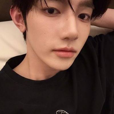 ACEZHANGHAO_'s profile picture. #章昊