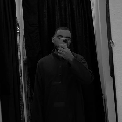 brvhym08's profile picture. 1/1 i know you love me