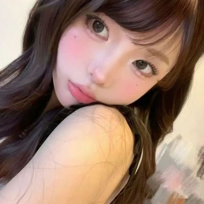 ipskinny's profile picture. ﹒˚ ₊ ︵﹒⊹ ๑ ︵︵ ๑ ⊹﹒︵