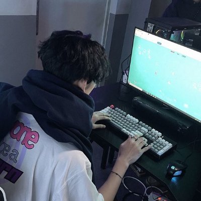 shoonrki's profile picture. my heart belongs to enhypen