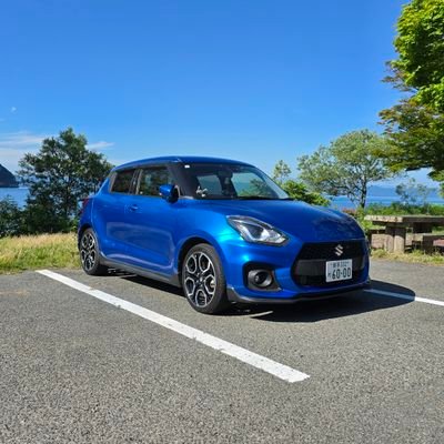 ldobWR7Dcw0CBlD's profile picture. フジラプンツェル、新天地でも頑張れよ