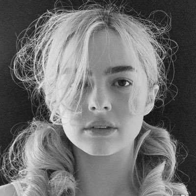 kitttystreet's profile picture. radiate love