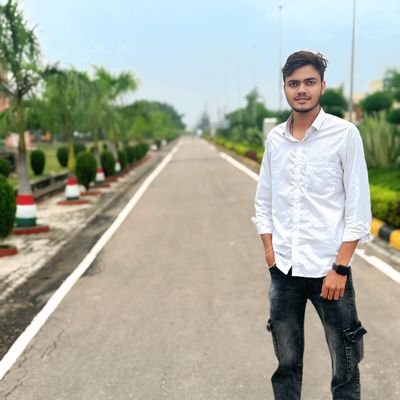 AmitSHARMA94017's profile picture. 