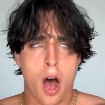 nhenhegooner's profile picture. bator