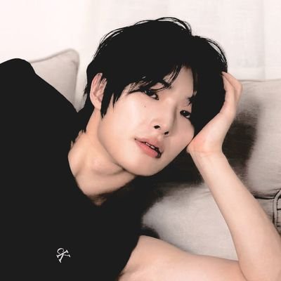 duskmeasure's profile picture. They call me 𝘽𝙞𝙣𝙜𝙤. I'll make you a lot of Great Cocktails.