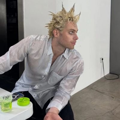 a13calm's profile picture. Does my memory make you wanna kiss me?
📸🇨🇷