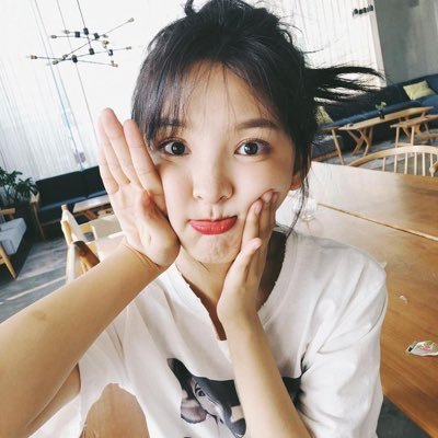 10eeLSY's profile picture. 