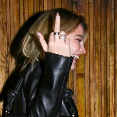 luvalexia03's profile picture. 