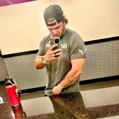 ItzMaverick_TTV's profile picture. ▫️Discord Mod @GhostGaming /@GG_Supernova▫️ #iam1stphorm ▫️twitch streamer▫️love you always pops 1/11/22 ▫ItzMaverick@gmail.com