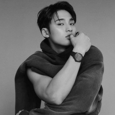 ikrjens's profile picture. https://t.co/iD7V2pqae1 prowess borne upward as the fierce vector,