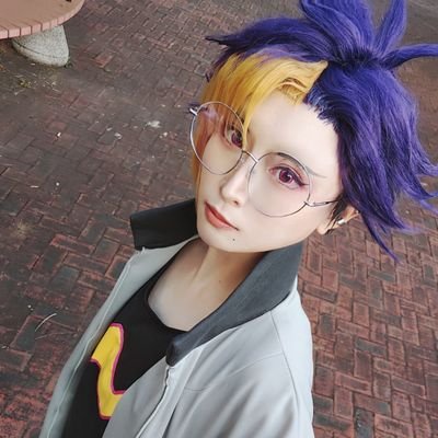 blrbitrick's profile picture. りくです。ゲーム好きでコスプレしてるキモオタ 成人済 コープス/FE/テイルズ/SO/FF/KH/ロンパ/無双/デジモン/i7/ ifan/CODE VEIN/twst /スカネク/3次→AAA/24/ND/SN とか色々　雑多に日常の話もいっぱいする