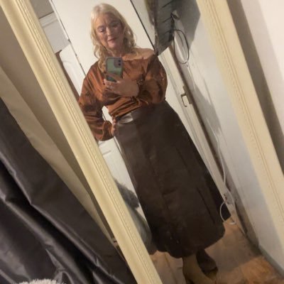 ozzelli01's profile picture. Leeds United, Family, Friends , not necessarily in that order ❤️