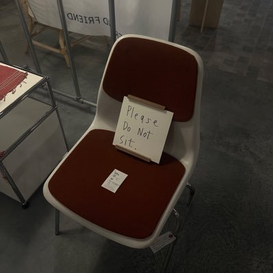 earthXX98's profile picture. 