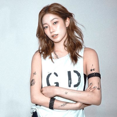 nakamuraleaf's profile picture. 3rd wheeling summerz as we speak ☀︎ ꒰◡̈ ꒱◡̈ ꒱◞ ̑̑ @foreversummerz ⭑ jennie & lsf ult