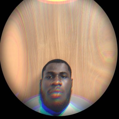 yxweyiah's profile picture. Alive.