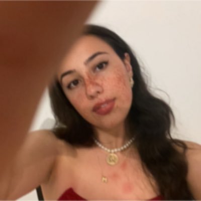 gelatoalmelone's profile picture. this is just a thought dump 🗑 (se vuoi sponsorizzare la mia addiction per il sushi o altre cazzate 👉🏻 https://t.co/xf9XSOVQb6)