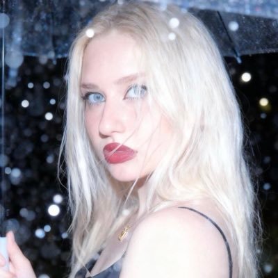 realmelikeclk's profile picture. 