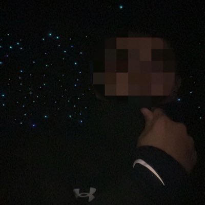 yanisiinho77's profile picture. 