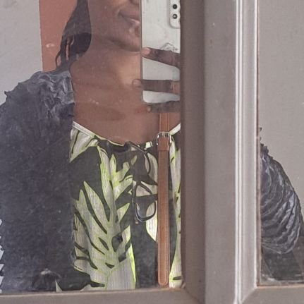 diditoutcourt's profile picture. Perdue quelque part entre j'sais pas et je m’en fous. Facta non verba. 👌🏽 #GodFirst #HalaMadrid #F1