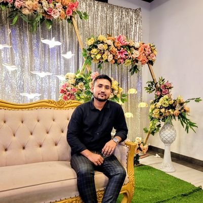 ImRishat's profile picture. 𝑨𝒄𝒄𝒐𝒖𝒏𝒕𝒂𝒏𝒕...🧾
|𝑪𝒓𝒊𝒄𝒌𝒆𝒕 🏏| 𝑭𝒐𝒐𝒕𝒃𝒂𝒍𝒍 ⚽|𝑷𝒉𝒐𝒕𝒐𝒈𝒓𝒂𝒑𝒉𝒚 📸 𝒍𝒐𝒗𝒊𝒏𝒈 𝒑𝒆𝒓𝒔𝒐𝒏...🥀