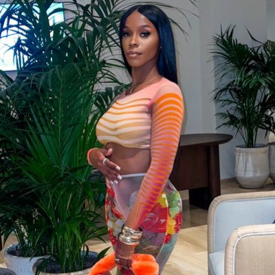 Londonae's profile picture. 🩰