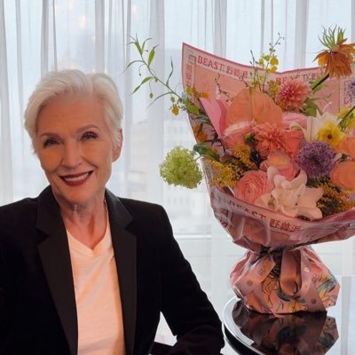 karmenxy's profile picture. MODEL X