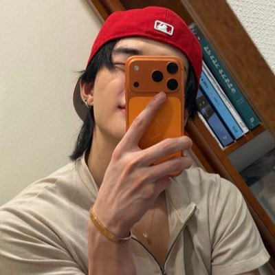 hyunlixteddy's profile picture. life is so g∞︎︎d 🍓🥝