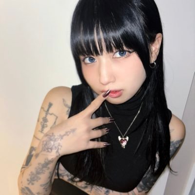 tim_vincent_'s profile picture. 🇹🇭×🇯🇵×🇨🇳 アイドルから人妻になりました