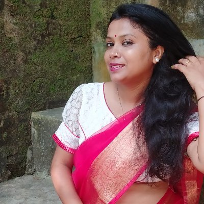 dipika33424's profile picture. 