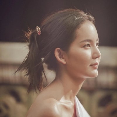 jaosoy's profile picture. my love for taro milk tea and bow baby