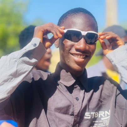 alabiala001's profile picture. Anime❤️
CHELSEA💙
Ronaldo🐐